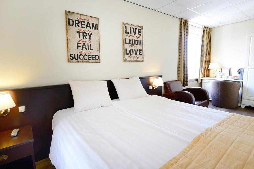 Hotel Jo Van Den Bosch 's-Hertogenbosch  Phòng bức ảnh
