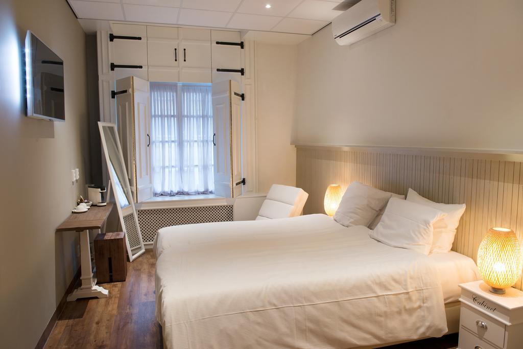 Hotel Jo Van Den Bosch 's-Hertogenbosch  Phòng bức ảnh